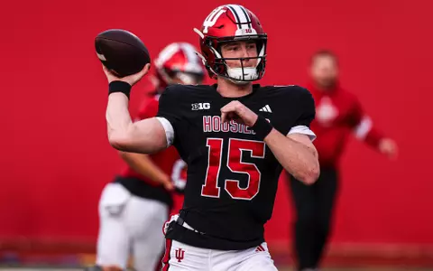 BLOOMINGTON, IN - March 26, 2024 - quarterback Tyler Cherry #15 of the Indiana Hoosiers during practice at Memorial Stadium in Bloomington, IN. Photo By Andrew Mascharka/Indiana Athletics