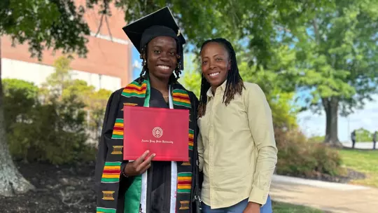 Kenisha Phillips | Assistant Coach Valerie Brown