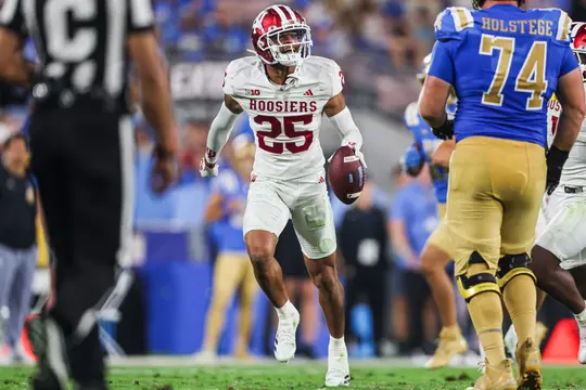 PASADENA, CA - September 14, 2024 - defensive back Amare Ferrell #25 of the Indiana Hoosiers during the game between the UCLA Bruins and the Indiana Hoosiers at the Rose Bowl Stadium in Pasadena, California. Photo By Trent Barnhart/Indiana Athletics