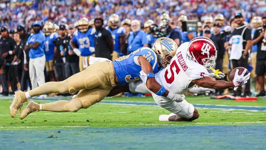 PASADENA, CA - September 14, 2024 - wide receiver Ke'Shawn Williams #5 of the Indiana Hoosiers during the game between the UCLA Bruins and the Indiana Hoosiers at the Rose Bowl Stadium in Pasadena, California. Photo By Trent Barnhart/Indiana Athletics