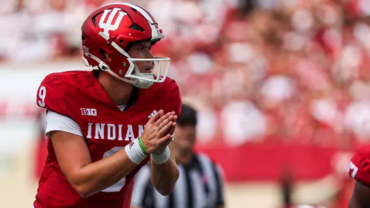BLOOMINGTON, IN - August 31, 2024 - quarterback Kurtis Rourke #9 of the Indiana Hoosiers  during the game between the FIU Panthers and the Indiana Hoosiers at Memorial Stadium in Bloomington, Indiana. Photo By Trent Barnhart/Indiana Athletics