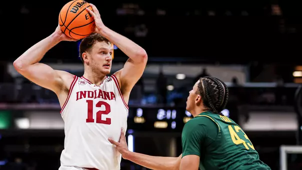 Tucker DeVries vs. Baylor