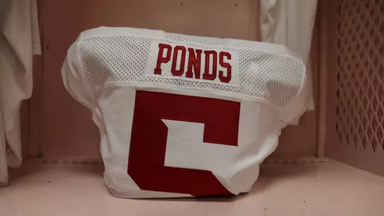 IOWA CITY, IA - September 27, 2025 - defensive back D'Angelo Ponds #5 of the Indiana Hoosiers during the game between the Iowa Hawkeyes and the Indiana Hoosiers at Kinneck Stadium in Iowa City, IA. Photo By Dani Meersman/Indiana Athletics