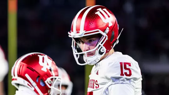 Fernando Mendoza | Action | Pregame