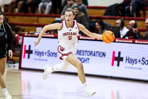 BLOOMINGTON, IN - December 14, 2025 - guard Lenée Beaumont #5 of the Indiana Hoosiers during the game between the Eastern Michigan Eagles and the Indiana Hoosiers at Simon Skjodt Assembly Hall in Bloomington, IN. Photo By Indiana Athletics