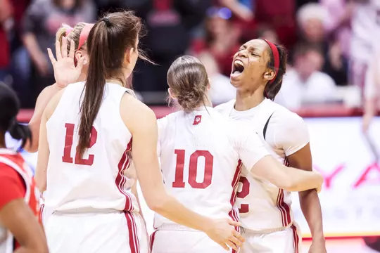 BLOOMINGTON, IN - February 20, 2025 - guard Chloe Moore-McNeil #22 of the Indiana Hoosiers during the game between the Ohio State Buckeyes and the Indiana Hoosiers at Simon Skjodt Assembly Hall in Bloomington, IN. Photo By Indiana Athletics