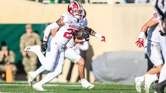 EAST LANSING, MI - November 2, 2024 - defensive back Amare Ferrell #25 of the Indiana Hoosiers during the game between the Michigan State Spartans and the Indiana Hoosiers at Spartan Stadium in East Lansing, Michigan. Photo By Trent Barnhart/Indiana Athletics