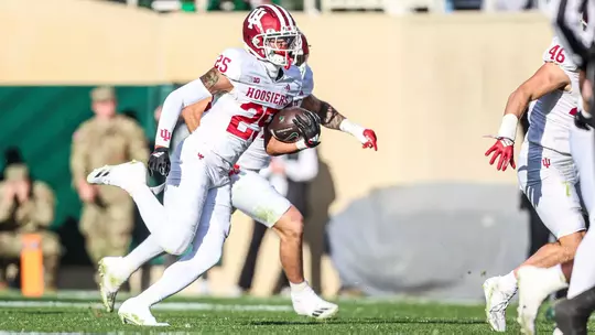 EAST LANSING, MI - November 2, 2024 - defensive back Amare Ferrell #25 of the Indiana Hoosiers during the game between the Michigan State Spartans and the Indiana Hoosiers at Spartan Stadium in East Lansing, Michigan. Photo By Trent Barnhart/Indiana Athletics