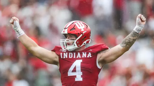 BLOOMINGTON, IN - September 28, 2024 - line backer Aiden Fisher #4 of the Indiana Hoosiers during the game between the Indiana Hoosiers and the Maryland Terrapins at Memorial Stadium in Bloomington, Indiana. Photo By Trent Barnhart/Indiana Athletics