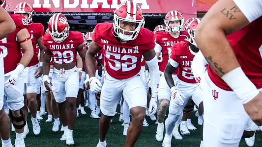 BLOOMINGTON, IN - September 12, 2025 - linebacker Clayton Allen #52 of the Indiana Hoosiers during the game between the Indiana State Sycamores and the Indiana Hoosiers at Merchants Bank Field at Memorial Stadium in Bloomington, IN. Photo By Dani Meersman/Indiana Athletics