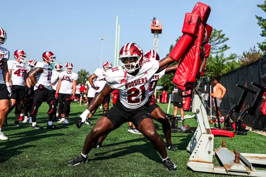 BLOOMINGTON, IN - August 18, 2025 - linebacker Rolijah Hardy #21 of the Indiana Hoosiers during Fall Camp at John Mellencamp Pavillion in Bloomington, IN. Photo By Dani Meersman/Indiana Athletics