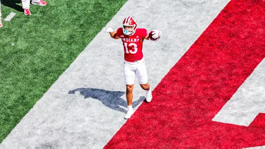 BLOOMINGTON, IN - September 06, 2025 - wide receiver Elijah Sarratt #13 of the Indiana Hoosiers during game at Merchants Bank Field at Memorial Stadium vs. Kennesaw State in Bloomington, IN. Photo By Easton Zelinsky/Indiana Athletics