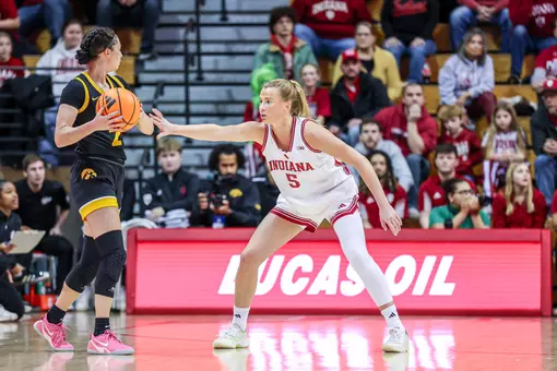 BLOOMINGTON, IN - January 11, 2026 - guard Lenée Beaumont #5 of the Indiana Hoosiers during the game between the Iowa Hawkeyes and the Indiana Hoosiers at Simon Skjodt Assembly Hall in Bloomington, IN. Photo By Indiana Athletics