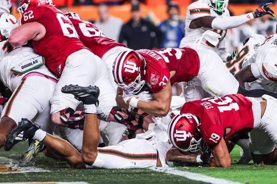 MIAMI GARDENS - January 19, 2026 - tight end Riley Nowakowski #37 of the Indiana Hoosiers during the National Championship Game between the Miami Hurricanes and the Indiana Hoosiers at Hard Rock Stadium in Miami Gardens, FL. Photo By Indiana Athletics