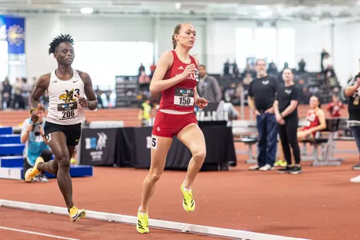 Veronica Hargrave 800m B1G Indoor Championship