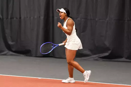 BLOOMINGTON, IN - March 15, 2026 - Ameia Sorey of the Indiana Hoosiers during the meet between the Minnesota Golden Gophers and the Indiana Hoosiers at IU Tennis Center in Bloomington, IN. Photo By Spencer Meyer/Indiana Athletics