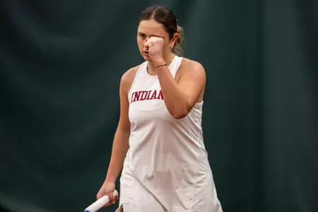 Nicole Teodosescu vs Bellarmine