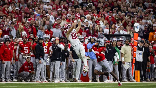 INDIANAPOLIS, IN - December 6, 2025 - wide receiver Charlie Becker #80 of the Indiana Hoosiers during the B1G Championship game between the Ohio State Buckeyes and the Indiana Hoosiers at Lucas Oil Stadium in Indianapolis, IN. Photo By Dani Meersman/Indiana Athletics