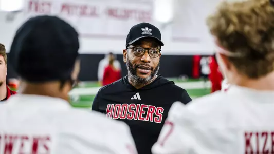BLOOMINGTON, IN - March 28, 2026 - Indiana Hoosiers Safeties Coach Ola Adams during spring practice at John Mellencamp Pavillion in Bloomington, IN Photo By Luke Miller/Indiana Athletics