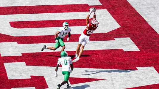 BLOOMINGTON, IN - September 05, 2026 - wide receiver Charlie Becker #80 of the Indiana Hoosiers during the game between the North Texas Mean Green and the Indiana Hoosiers at Merchants Bank Field at Memorial Stadium in Bloomington, IN. Photo By Easton Zelinsky / Indiana Athletics