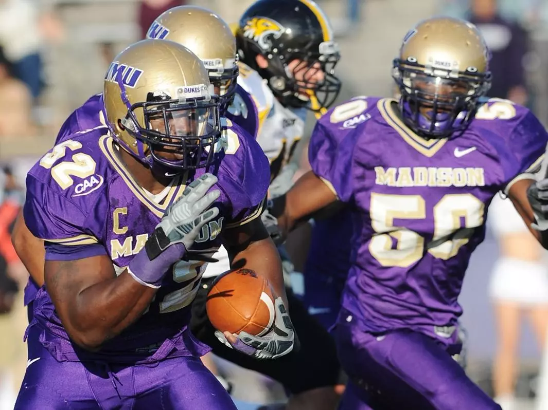 Moats-TD Vs. TU