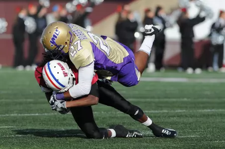 2011 FB-UMASS13.jpg