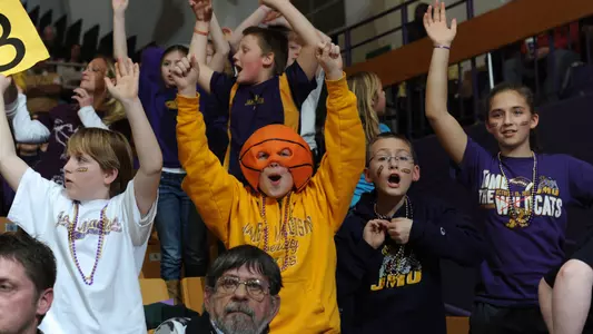 Women's Basketball Duke Dog Reading Day