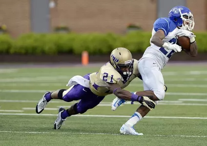 2013JMUFB-CCSU-21.jpg