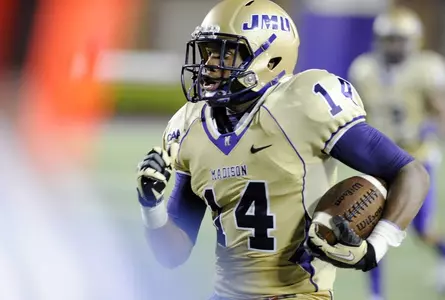 2013JMUFB-CCSU-27.jpg