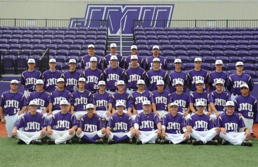 2011 Baseball Team Photo