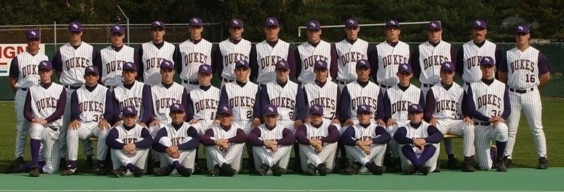 2004 Baseball Team Photo
