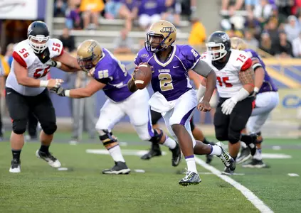 2014JMUFB-VadLee*