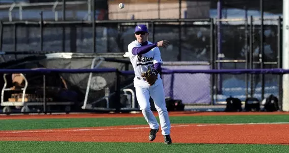 weston_kyle_quinnipiac_022715