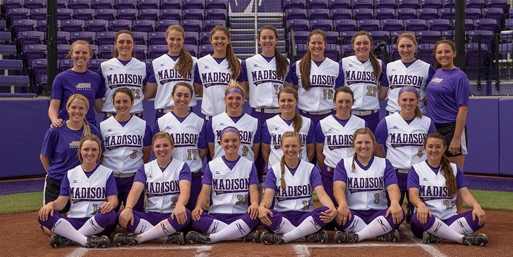 2015 JMU Softball Team photo