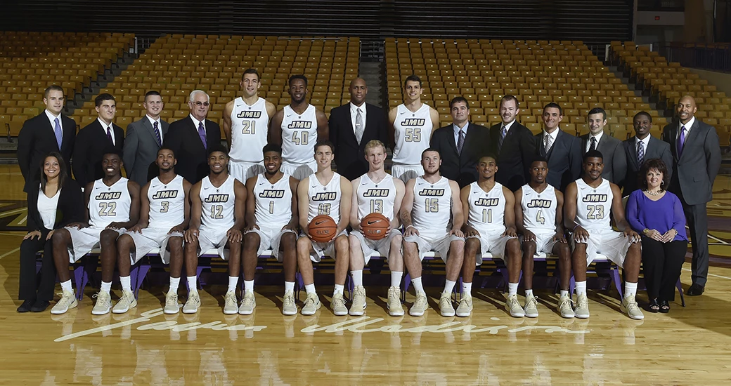 2016-17 Mens Basketball Team
