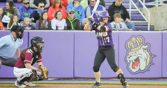 Taylor Newton at Macado's Invitational