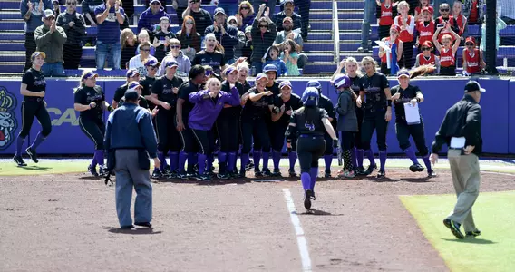 Niki Prince HR Celly