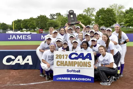 2017 SB CAA Championship Team Photo