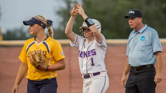 Paige Mitchell vs. Kent State