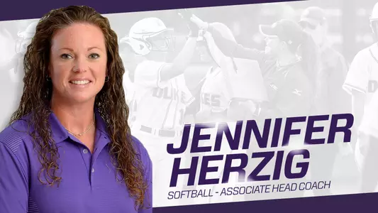 Herzig_AssociateHeadCoach