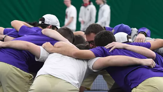 Men's Tennis Huddle