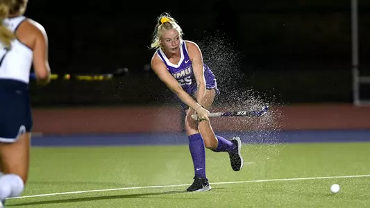 Merritt passing ball