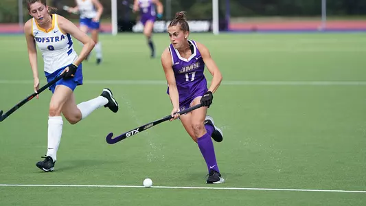 Strittmatter running with ball