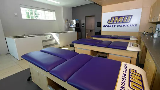 2022 Sentara Park Locker Room/Tr Room