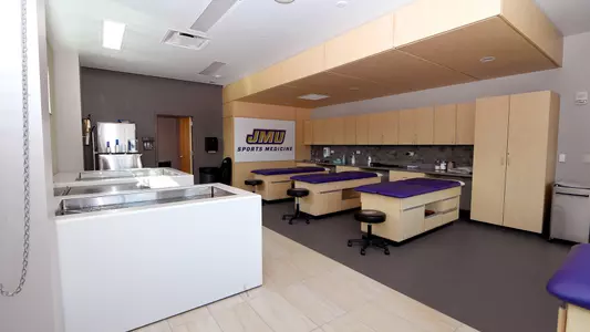 2022 Sentara Park Locker Room/Tr Room