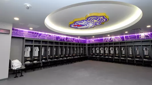 2022 Sentara Park Locker Room/Tr Room