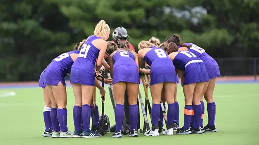 JMU FH Team Huddles vs Temple 091023