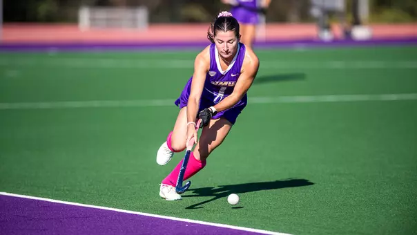 Ava Drexler-Amey Dribbling vs UMass 101725