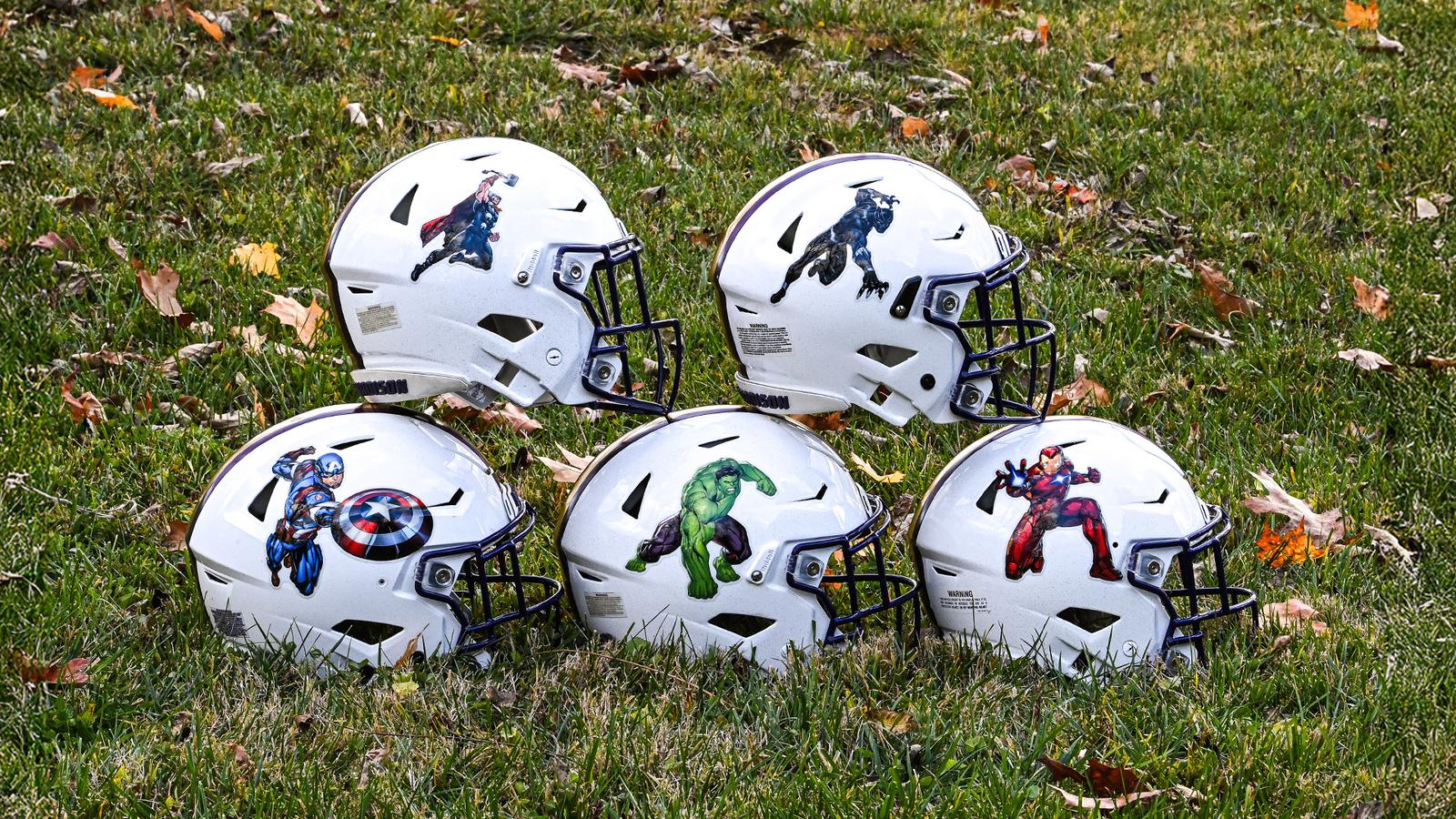 2000 spring football league helmets Los Angeles Rams Riddell Speed Display Helmet Ole Miss Realtree Alternates for