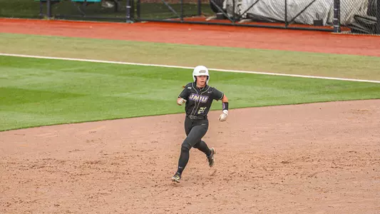 Cali Legzdin vs Coastal Carolina